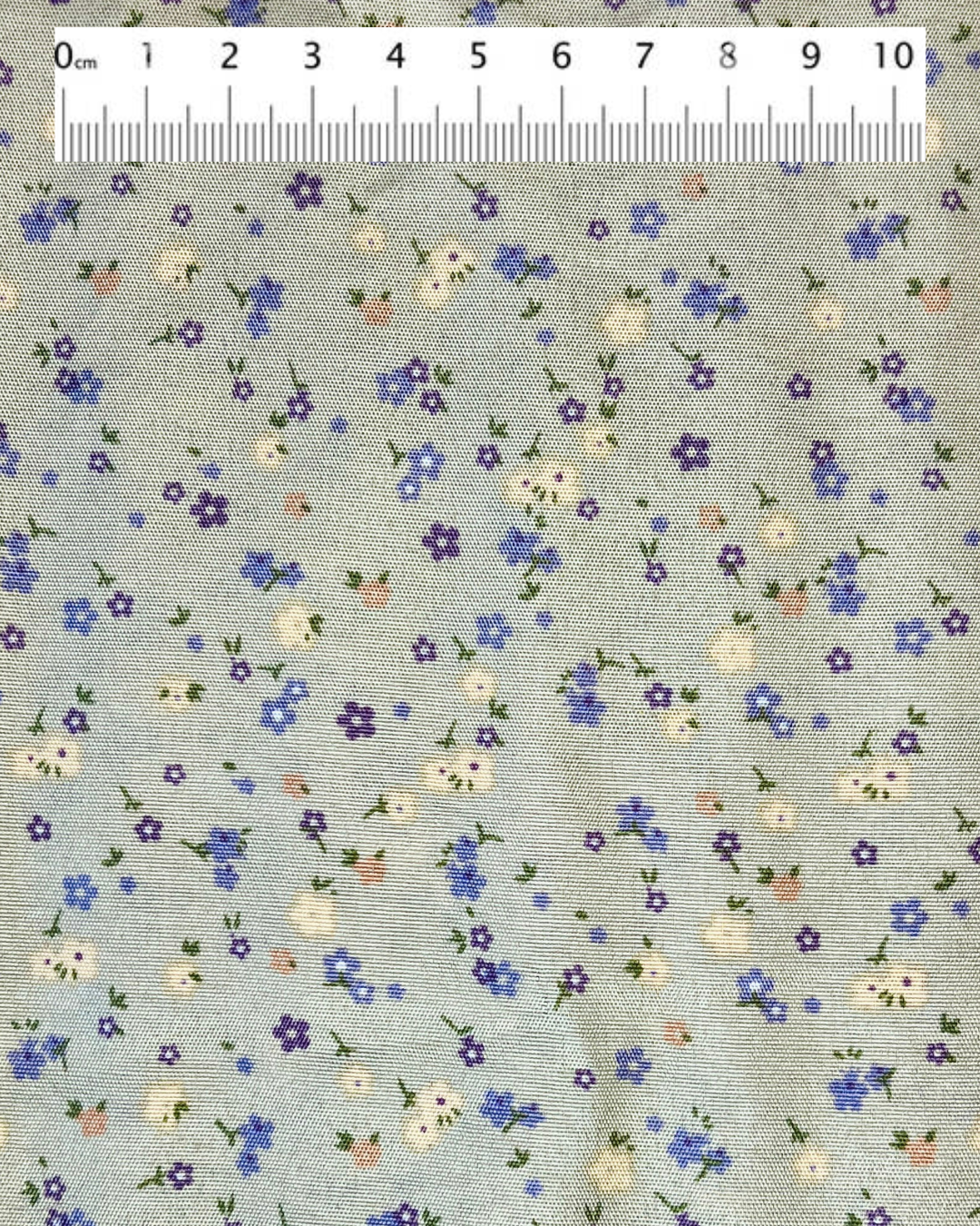 21 Beige med småblommor