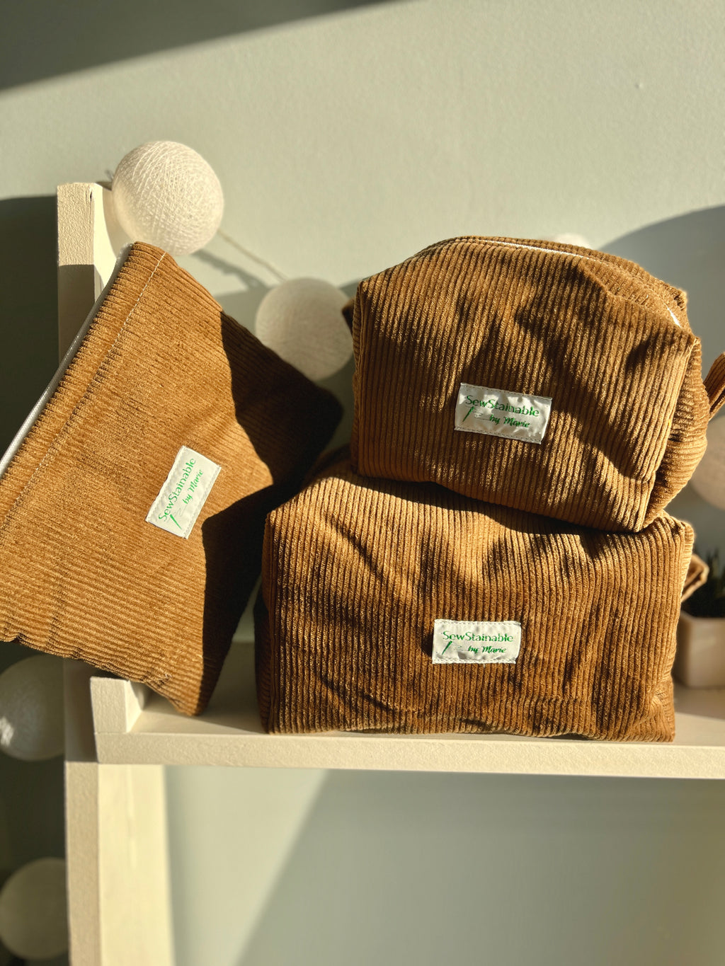 Necessär Brown Corduroy