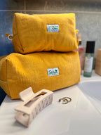 Necessär Yellow Corduroy