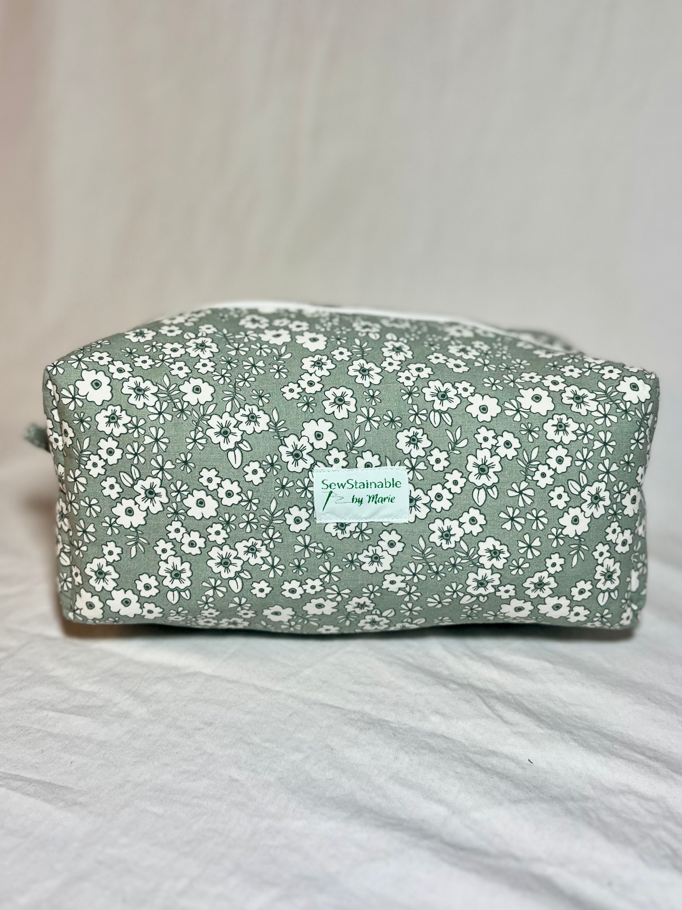Necessär Green Flowery