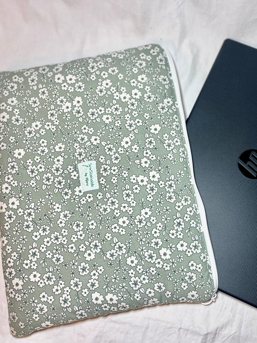 Laptopfodral Green Flowery