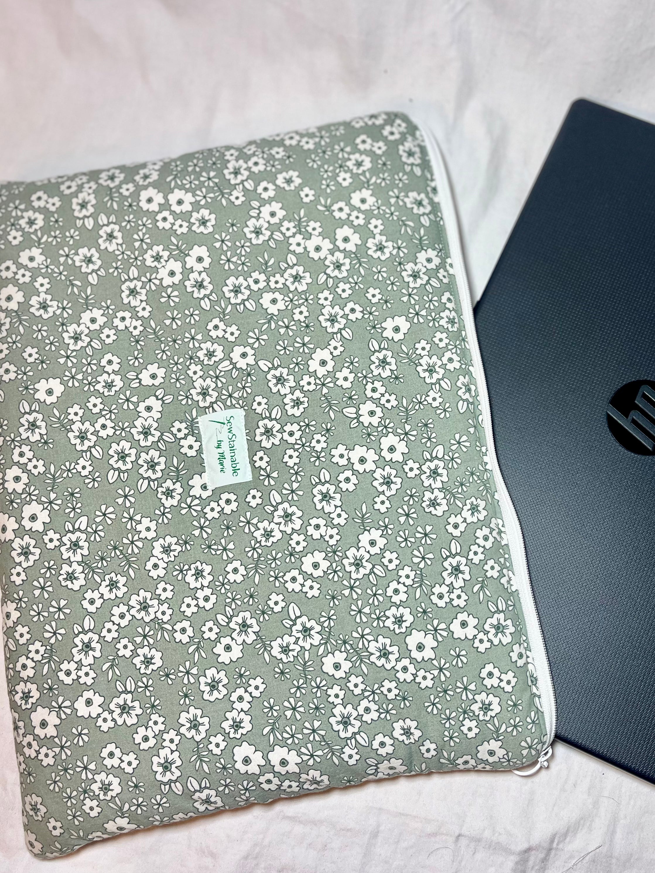Laptopfodral Green Flowery